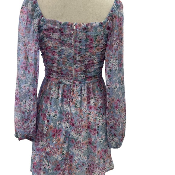 Crystal Doll Floral Ruched Fit & Flare Dress - M - Perfect for Spring! - Picture 2 of 4